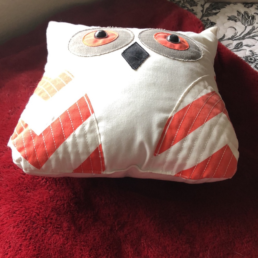 Owl Pillow🦉 - Picture 3 of 7